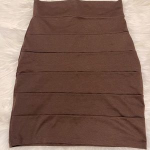 Stretchy Pencil Skirt